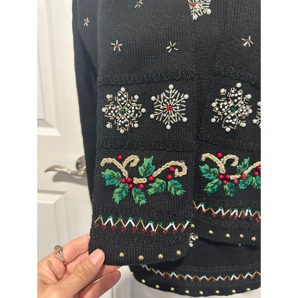Christmas Sweater - Picture 2 of 4